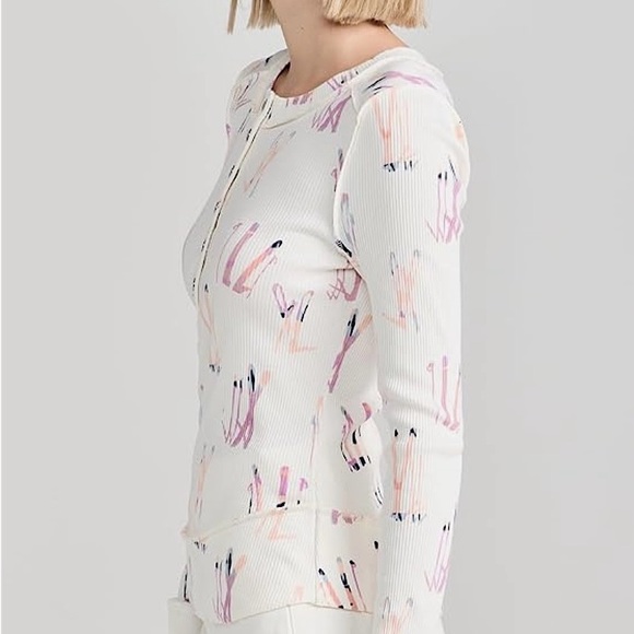 NEW FreePeople Movement Rally Printed
Layer Long Sleeve - Picture 5 of 13